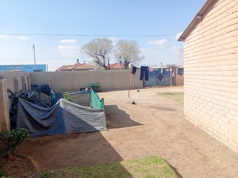 2 Bedroom Property for Sale in Zamdela Free State